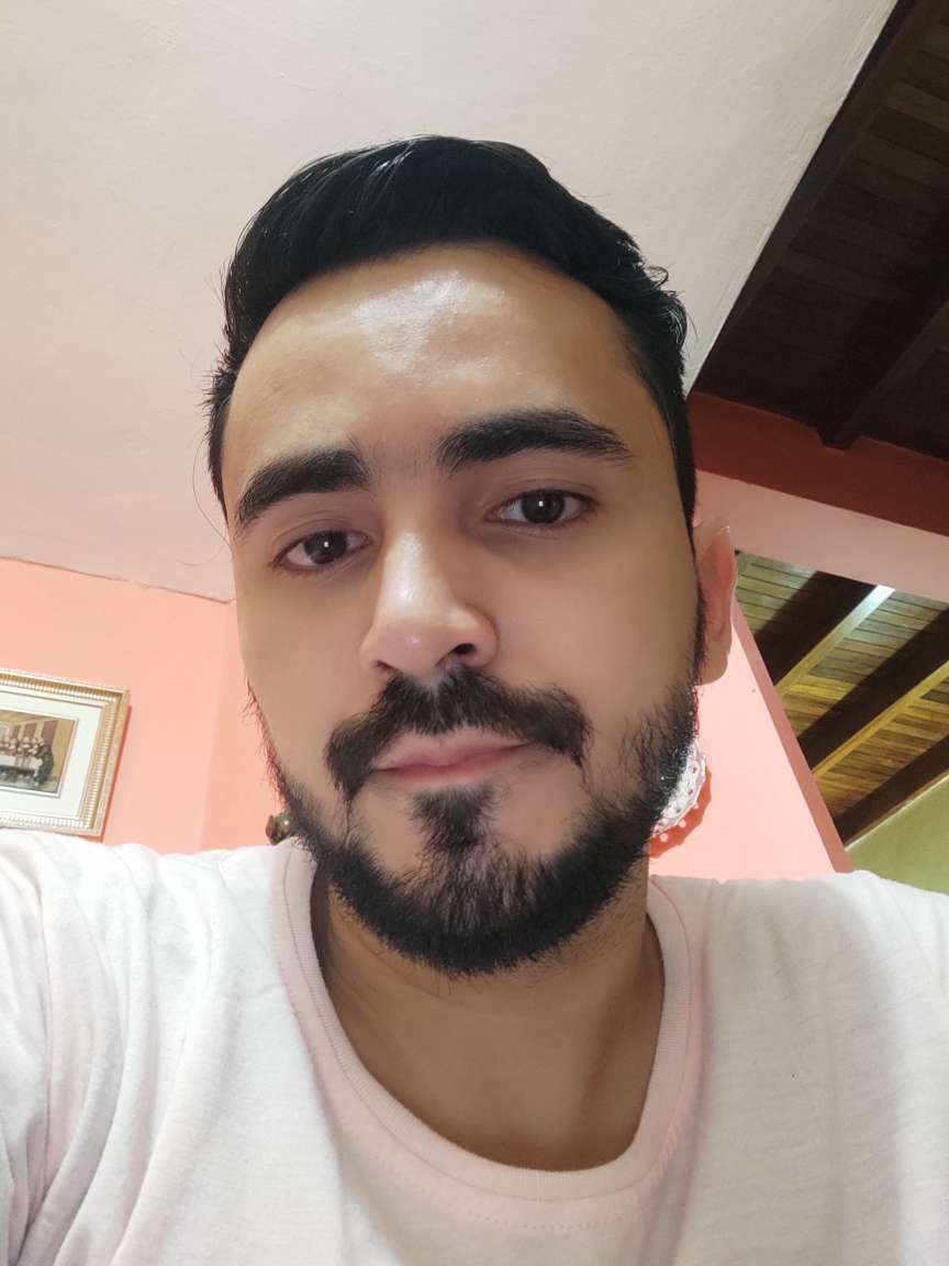 Ramiro Leal
