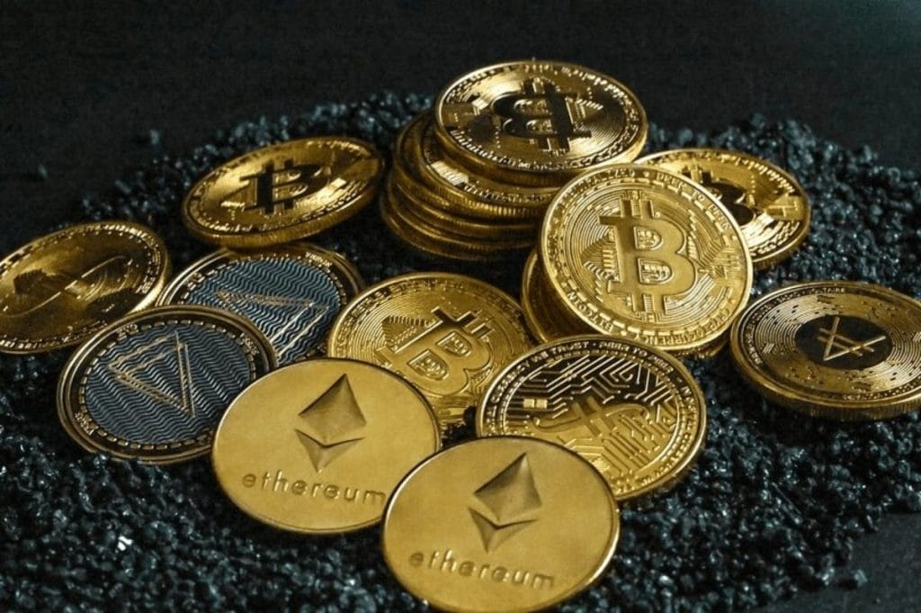 Welke Altcoins Gaan Stijgen – Ontdek Top 14 Snelst Stijgende Altcoins