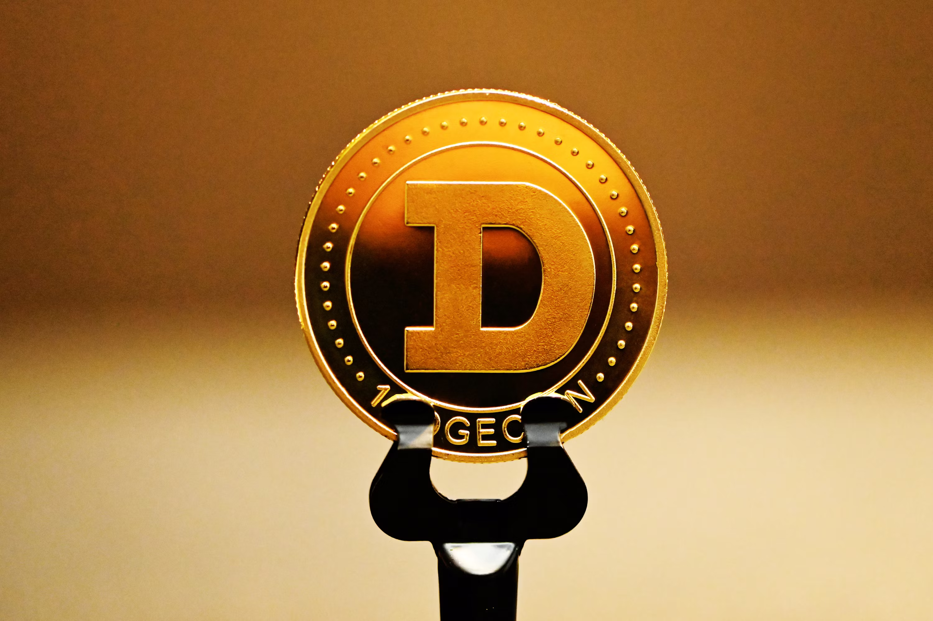 ¿Podría el precio de Dogecoin alcanzar $2.50 si Bitcoin llega a $200,000?
