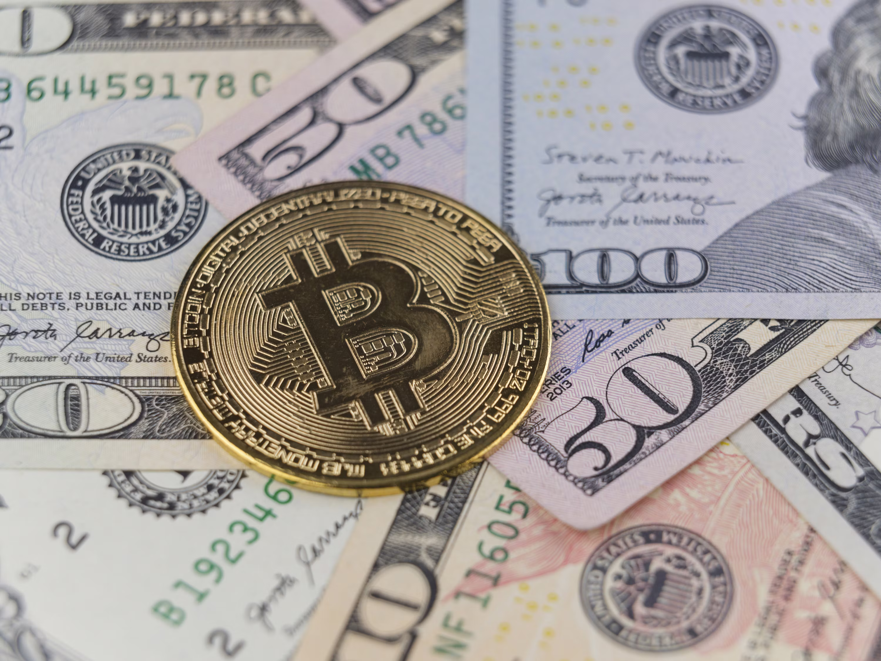 EE.UU. busca reducir su dependencia de China en la minería de Bitcoin