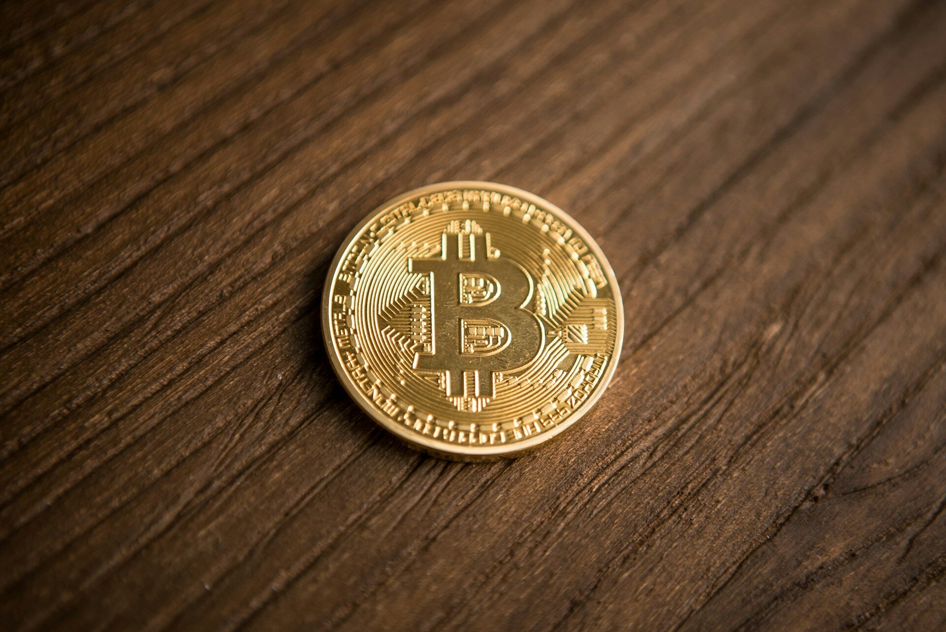 Bitcoin Faces Bearish Pressure As Exchange Inflows Stay Elevated – Will BTC Lose $112,000 Support?